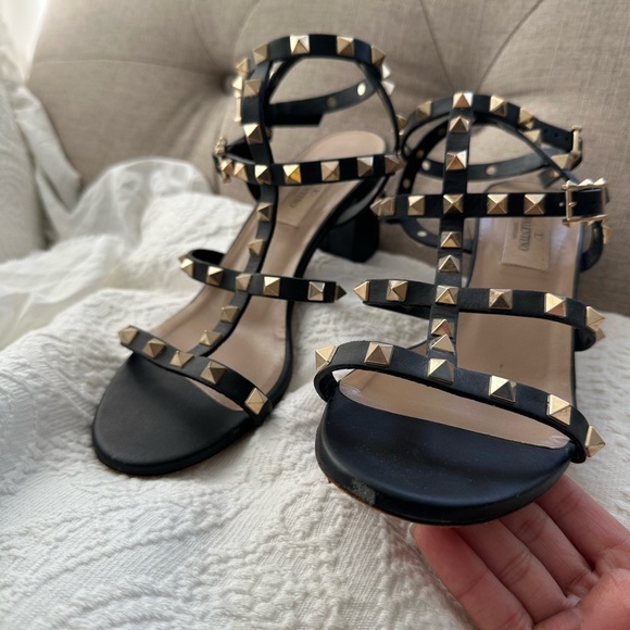 Valentino Rockstud sandals size 37 - Picture 10 of 13